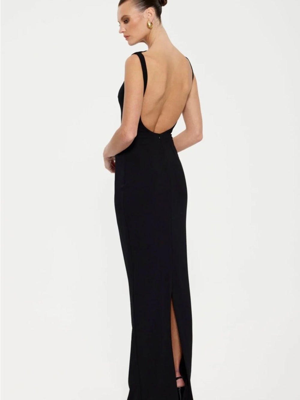 Jaus Verona Gown - Black View 2